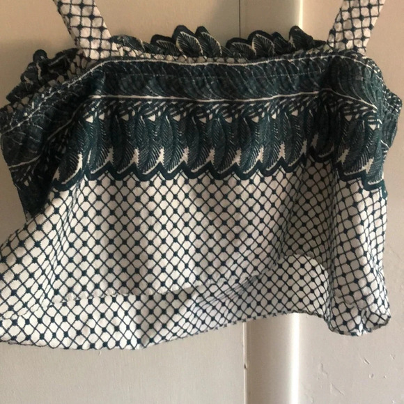 Red Carter teal and white embroidered crop top - Picture 8 of 11